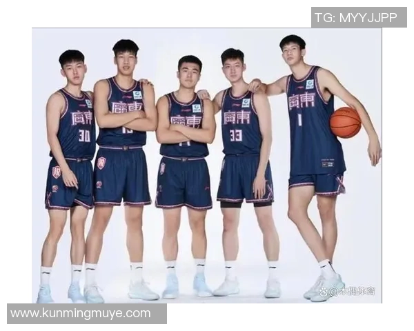 重庆排球队速度之争引发热议球迷观点各异分析背后原因与影响